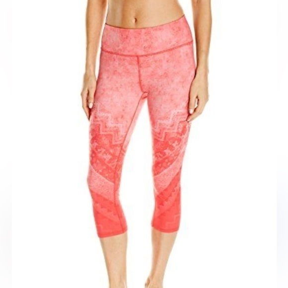 ALO Yoga Airbrush Poppy Casbah Gym Athletic Workout Capri Legging Midi small - Picture 1 of 6